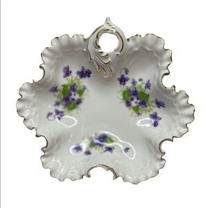 Vintage Norcrest “Sweet Violet” Gold Rim Leaf Shape Candy Dish.
